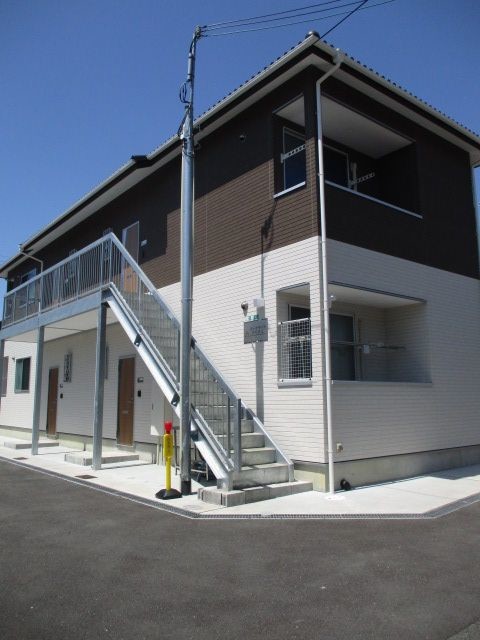 5850163/建物外観